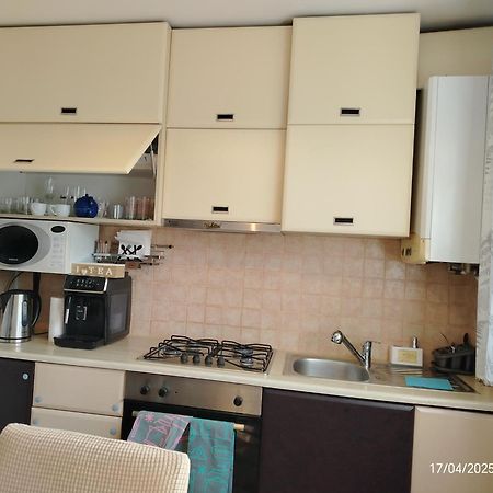 Arka Apartment Craiova Kültér fotó